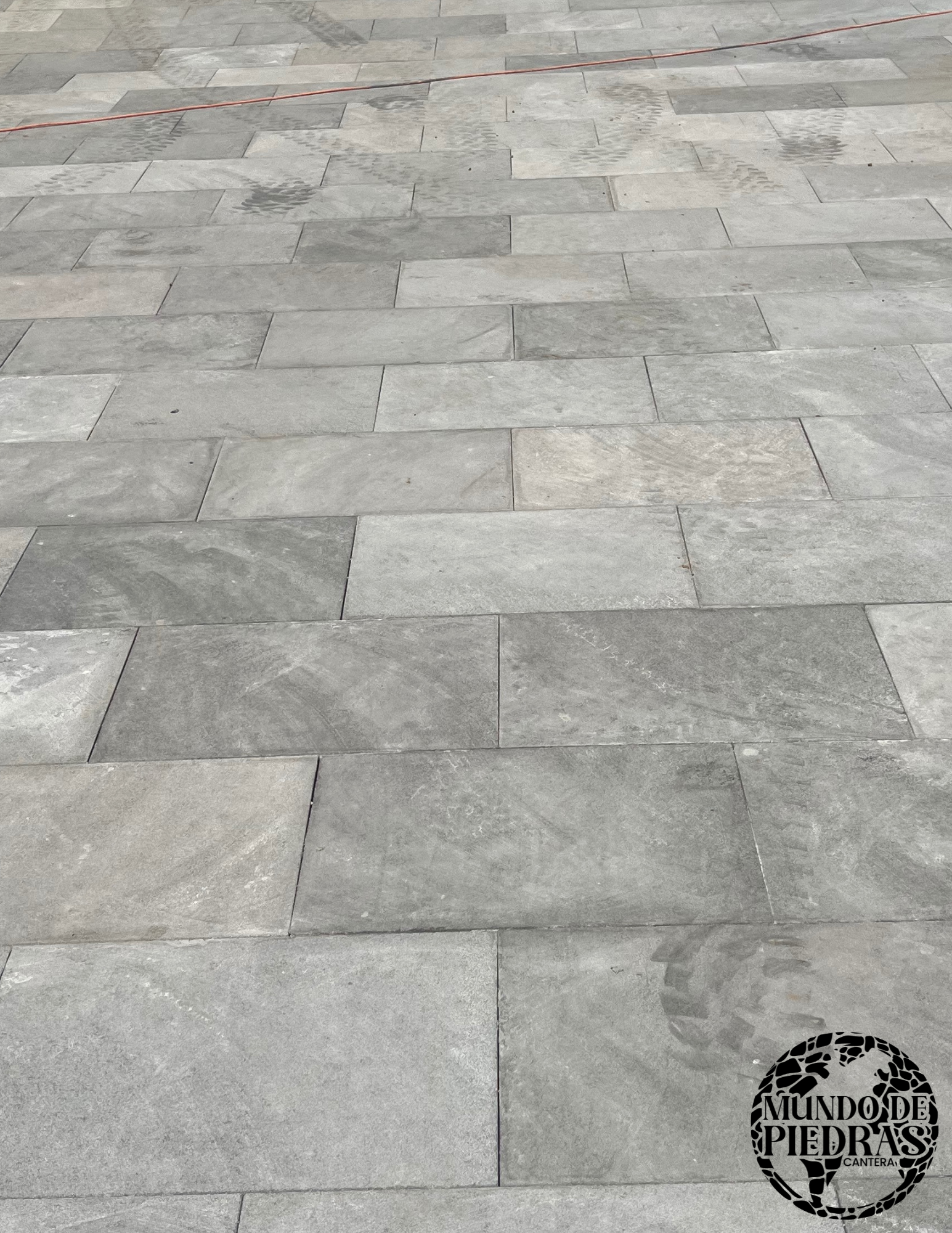 Recinto Gris poro cerrado